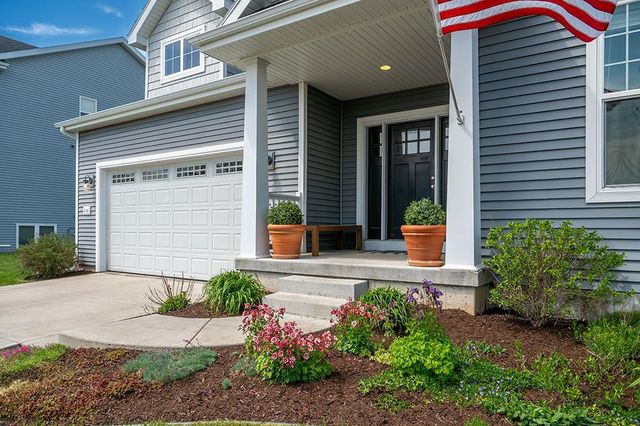 334 Basilica Parkway, Verona, WI 53593