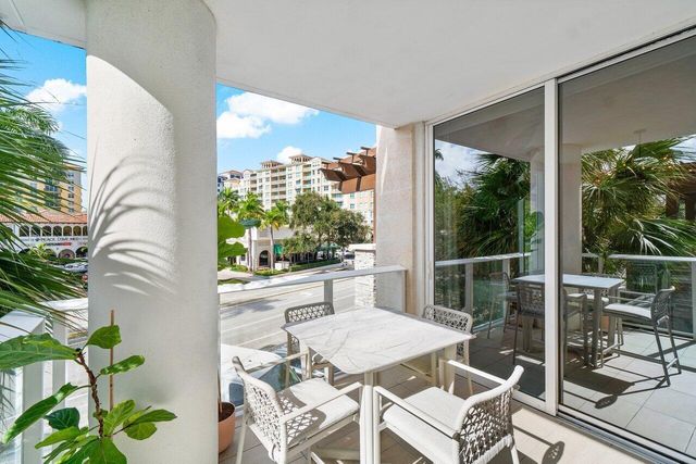 200 SE Mizner Boulevard 211, Boca Raton, FL 33432