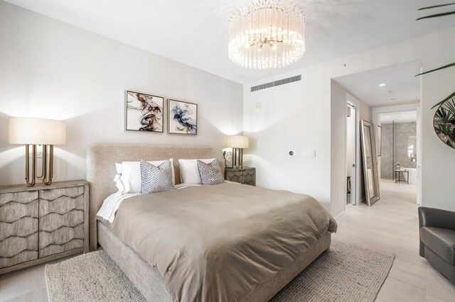 200 SE Mizner Boulevard 211, Boca Raton, FL 33432