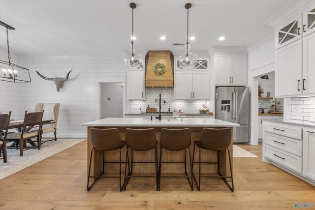 20373 Edgewood Road, Athens, AL 35614