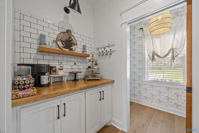 20373 Edgewood Road, Athens, AL 35614