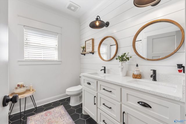 20373 Edgewood Road, Athens, AL 35614