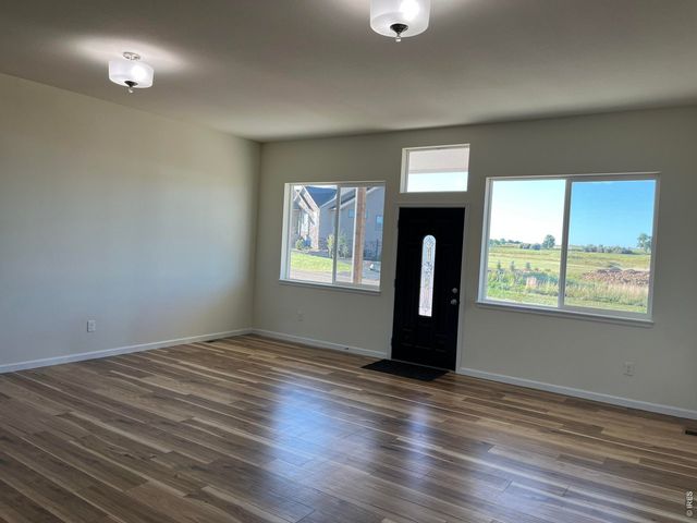 2305 Apple St, Longmont, CO 80504