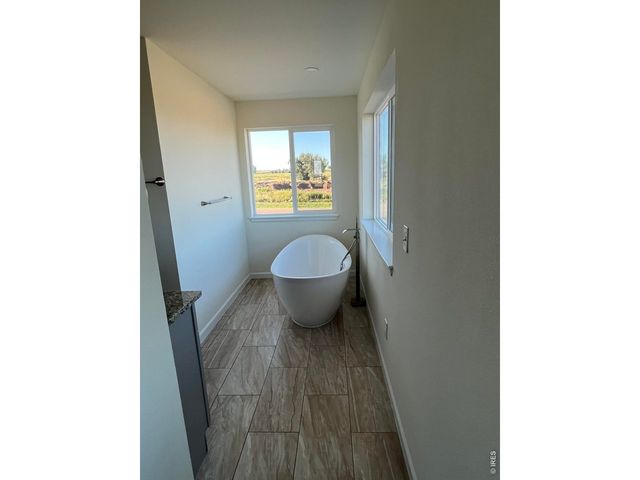 2305 Apple St, Longmont, CO 80504