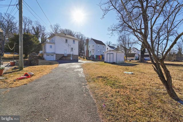 14 SUMMERFIELD RD, Gwynn Oak, MD 21207