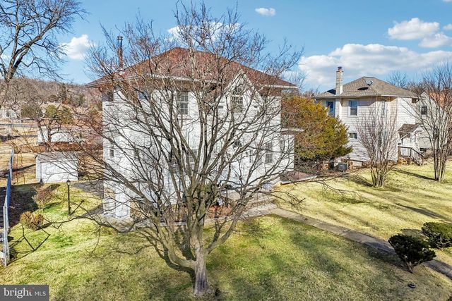 14 SUMMERFIELD RD, Gwynn Oak, MD 21207