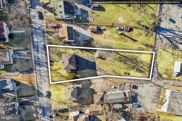 14 SUMMERFIELD RD, Gwynn Oak, MD 21207