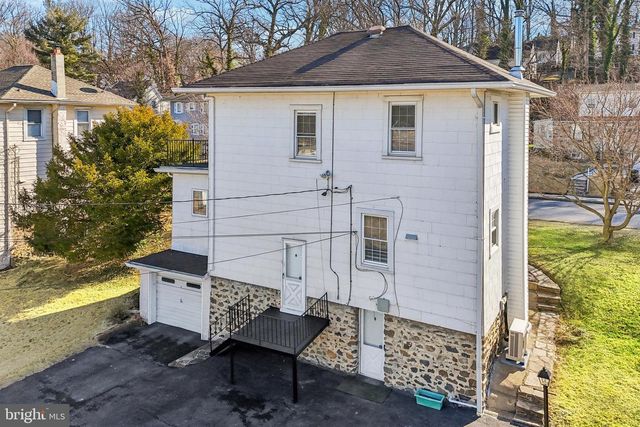 14 SUMMERFIELD RD, Gwynn Oak, MD 21207