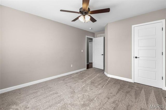 1420 Winchester Grove Court, O'fallon, IL 62269