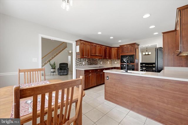 160 SHIRLEY CT, Winchester, VA 22603