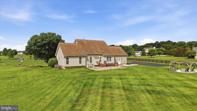 160 SHIRLEY CT, Winchester, VA 22603