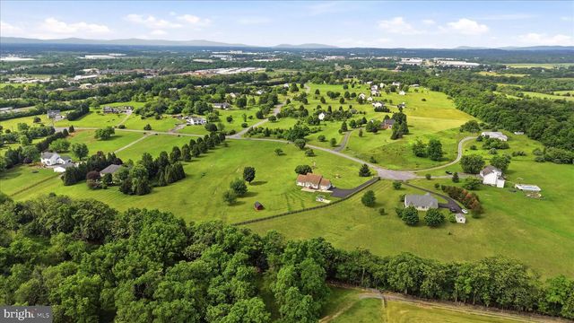 160 SHIRLEY CT, Winchester, VA 22603