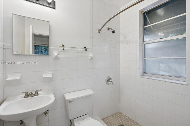 3409 S Le Jeune Road 11, Coral Gables, FL 33134
