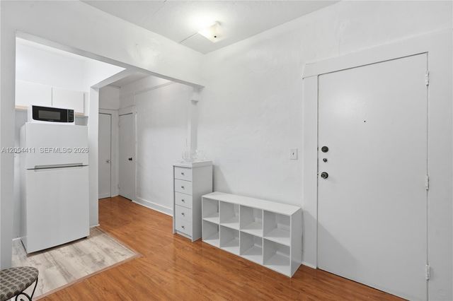 3409 S Le Jeune Road 11, Coral Gables, FL 33134