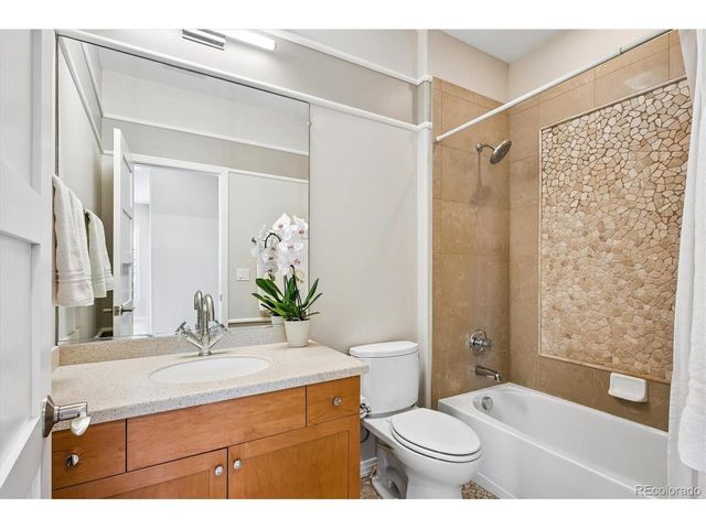 9716 E 34th Ave, Denver, CO 80238