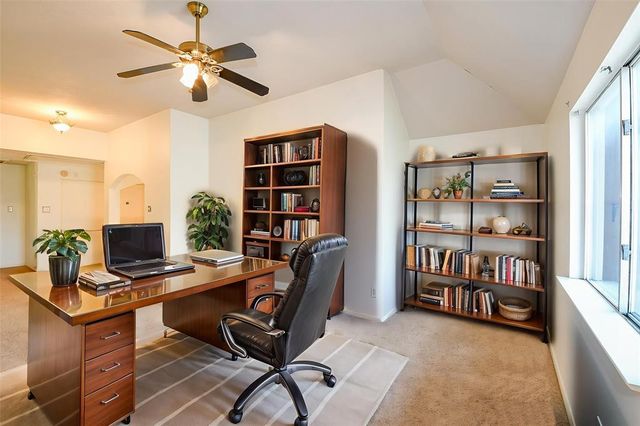 3550 Beacons View, Friendswood, TX 77546