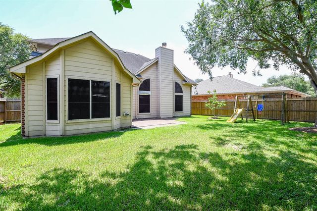 3550 Beacons View, Friendswood, TX 77546