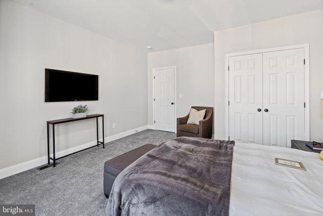 1822 N BENTALOU ST, Baltimore, MD 21216