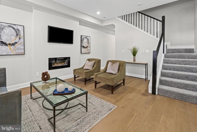 1822 N BENTALOU ST, Baltimore, MD 21216