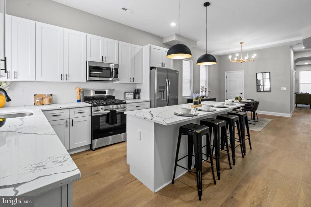 1822 N BENTALOU ST, Baltimore, MD 21216