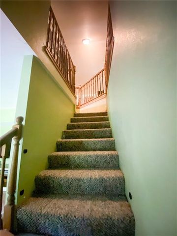 25309 E 317th Terrace, Harrisonville, MO 64701