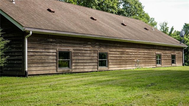 25309 E 317th Terrace, Harrisonville, MO 64701