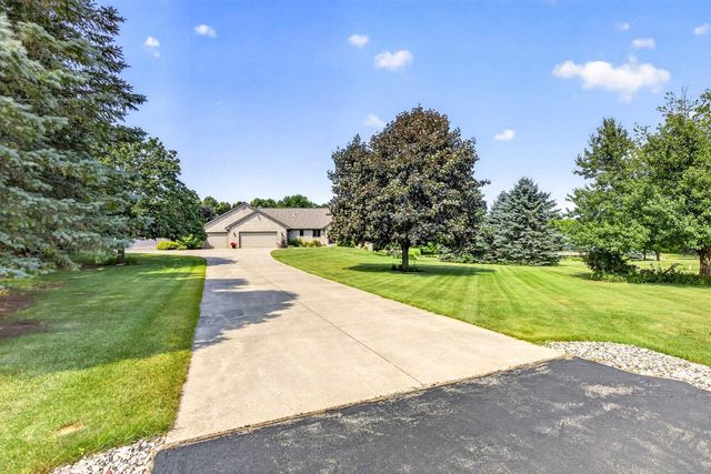 W7272 BONNIE DRIVE, Shiocton, WI 54170