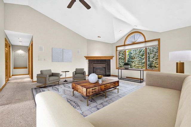 W7272 BONNIE DRIVE, Shiocton, WI 54170