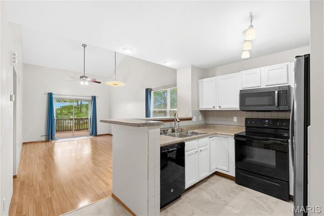 10353 Tiffany Village Circle Drive D, St Louis, MO 63123