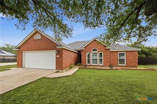 3110 Red Oak Drive, Belton, TX 76513