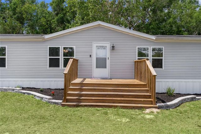 37403 ROLLING ACRES ROAD, Lady Lake, FL 32159