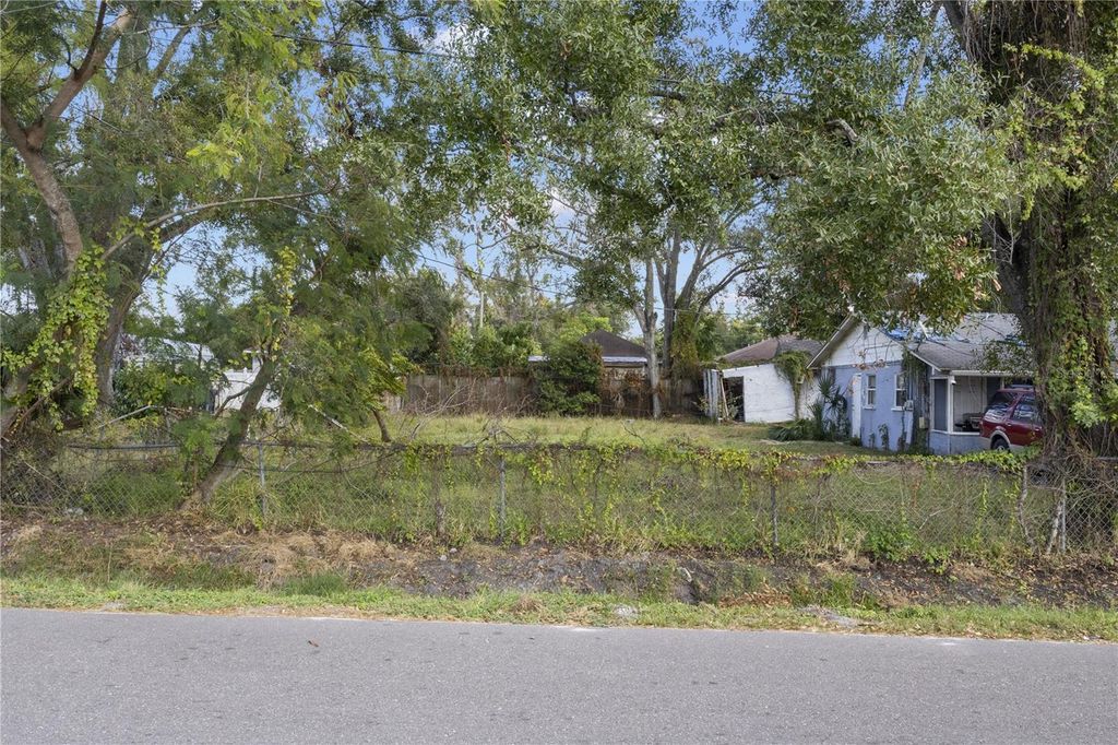 Image 1 of property listing at 3013 N 48TH STREET 1/2, Tampa, FL 33605