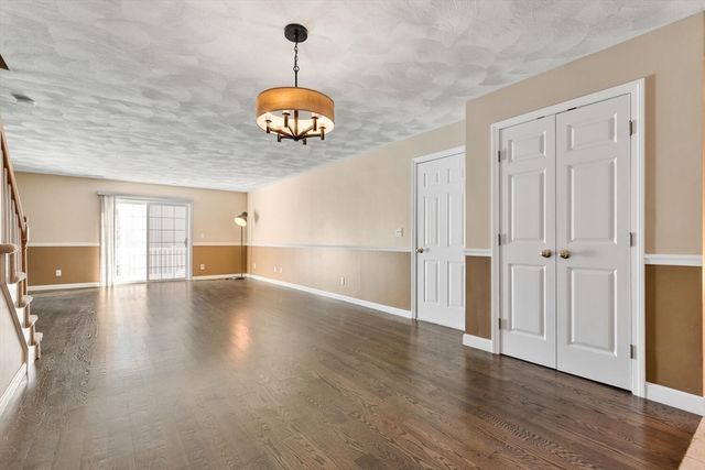 18 Dale Street 9 D, Andover, MA 01810