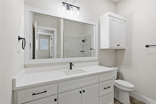 702 Anne Road, Van Alstyne, TX 75495