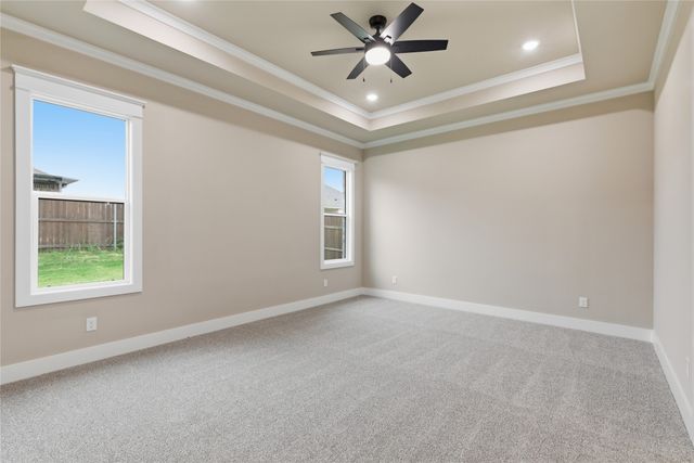 702 Anne Road, Van Alstyne, TX 75495