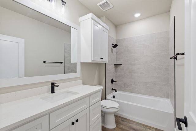 702 Anne Road, Van Alstyne, TX 75495