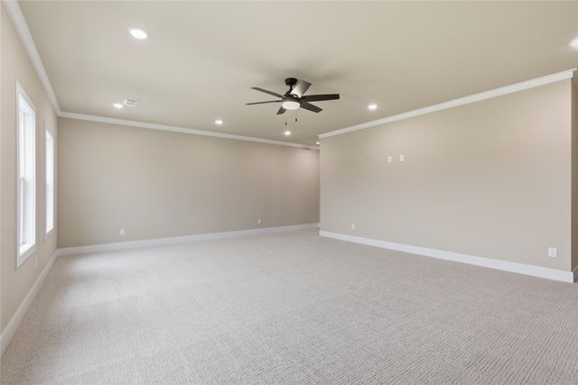 702 Anne Road, Van Alstyne, TX 75495