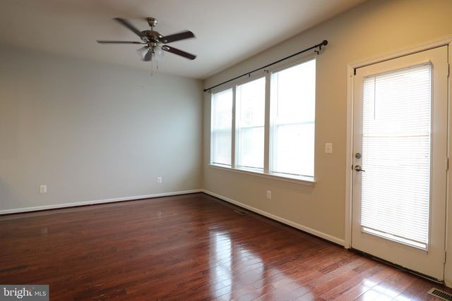 25585 FELTRE TER, Chantilly, VA 20152