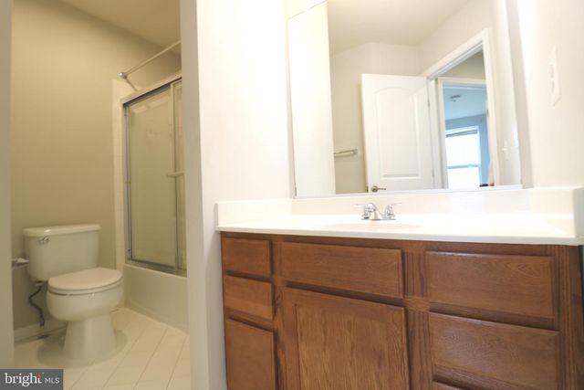 25585 FELTRE TER, Chantilly, VA 20152