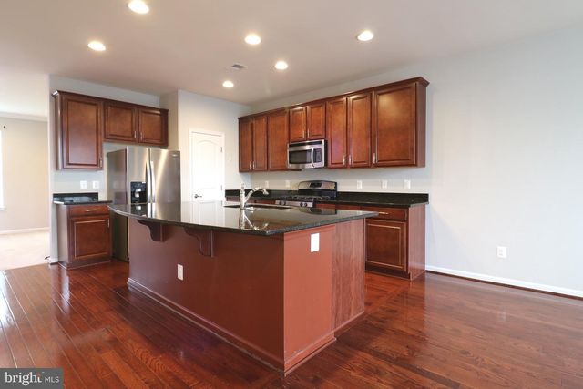 25585 FELTRE TER, Chantilly, VA 20152