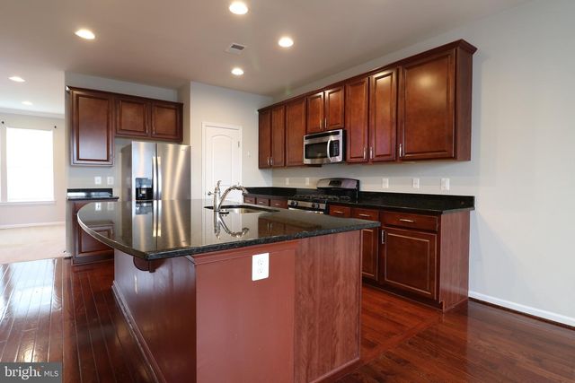 25585 FELTRE TER, Chantilly, VA 20152