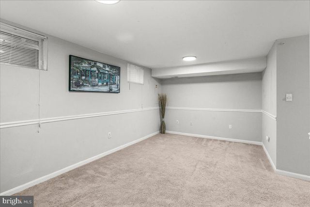 13006 HUNTERBROOK DR, Woodbridge, VA 22192