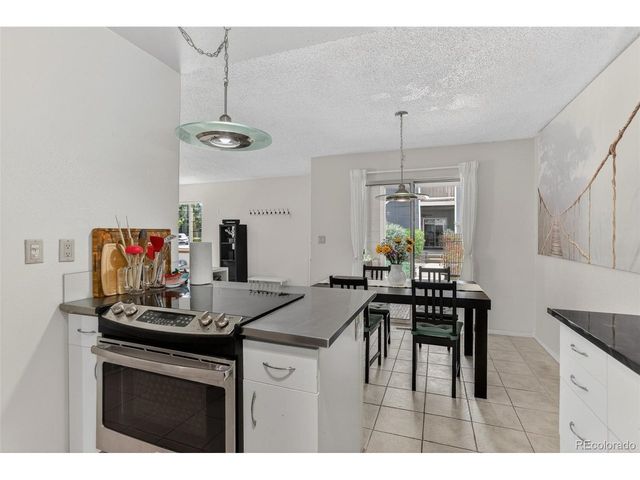 1045 Delta Dr B, Lafayette, CO 80026