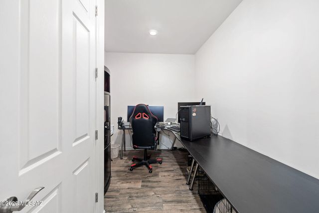 10185 S Alessi Peak Place, Vail, AZ 85641