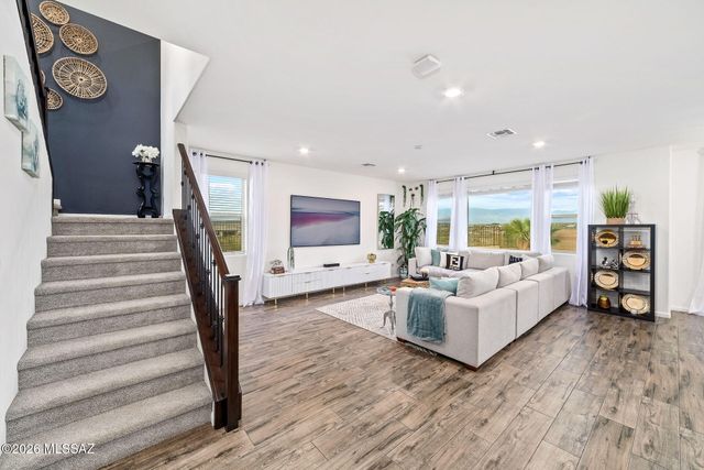 10185 S Alessi Peak Place, Vail, AZ 85641