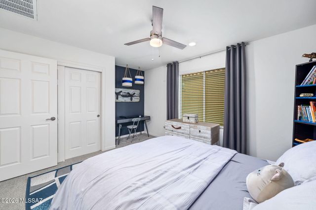 10185 S Alessi Peak Place, Vail, AZ 85641