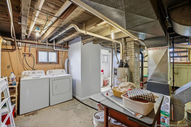 533 Fulton Street, Grand Haven City, MI 49417