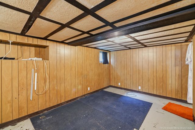 533 Fulton Street, Grand Haven City, MI 49417