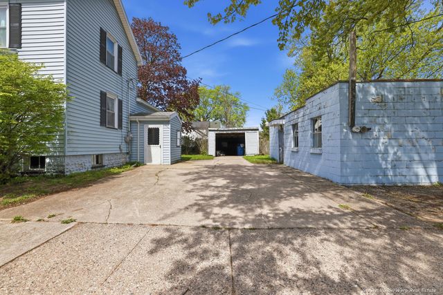 533 Fulton Street, Grand Haven City, MI 49417