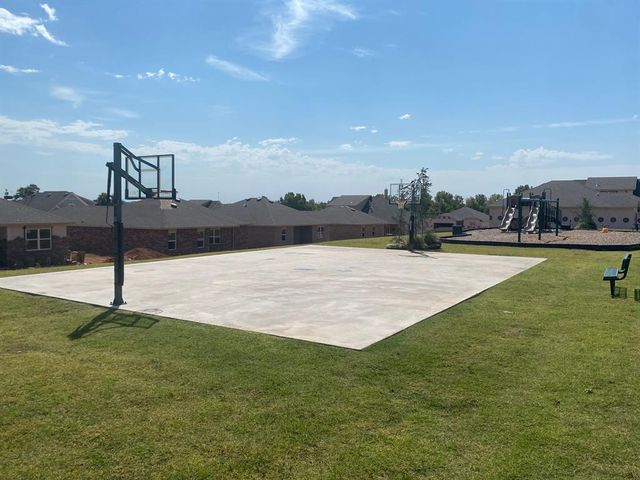 12421 Aldrin Way, Oklahoma City, OK 73013